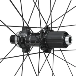 Shimano Ultegra R8170 C60 Tubeless CL Disc Rear Wheel