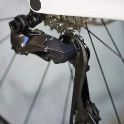 Shimano Ultegra R8150 Di2 12-Speed Rear Derailleur